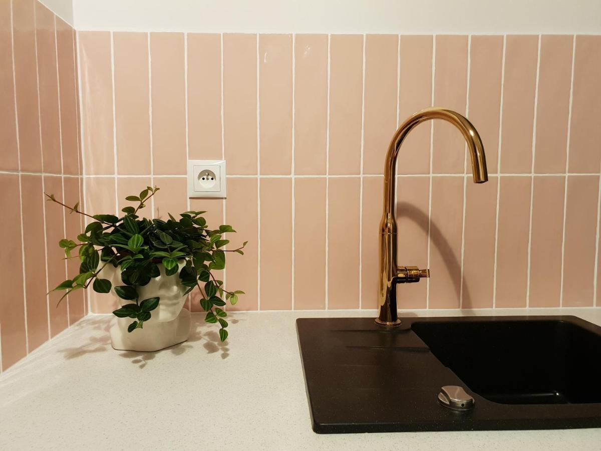 Apartament Male Garbary 波兹南 外观 照片